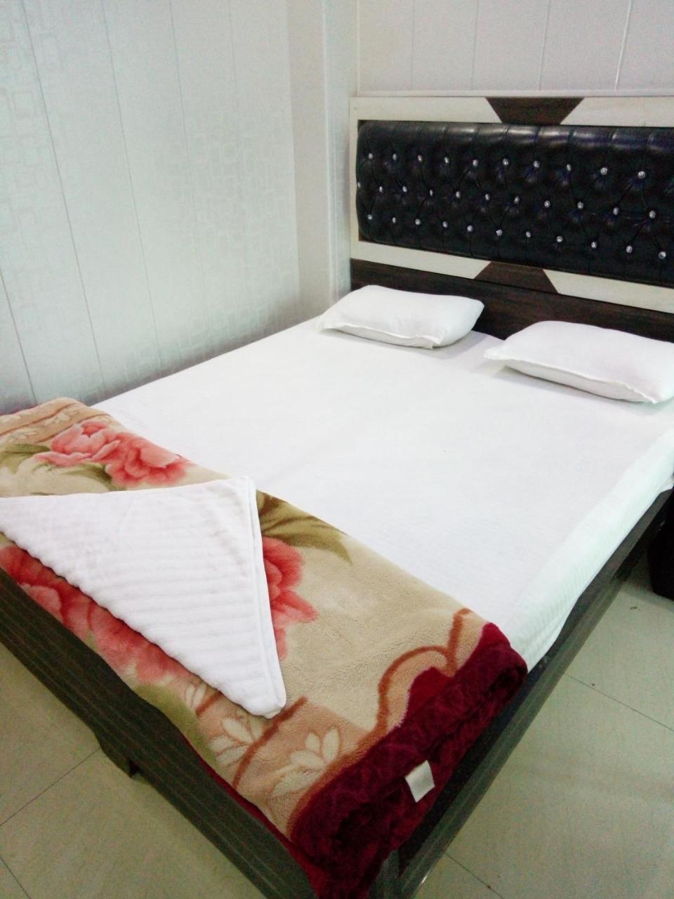 Hotel Sunrise Orai Ngoại thất bức ảnh