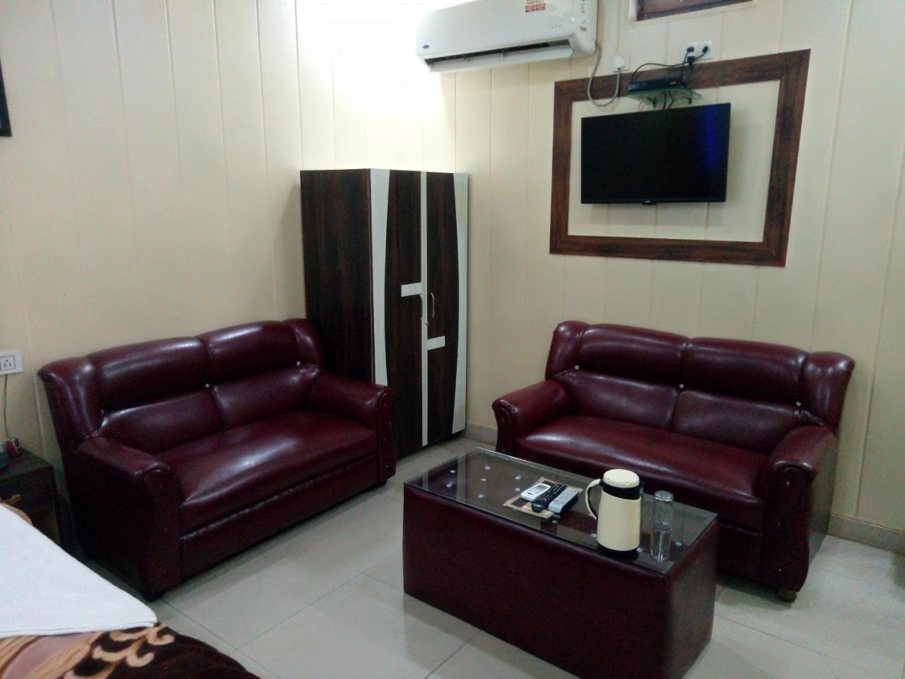 Hotel Sunrise Orai Ngoại thất bức ảnh