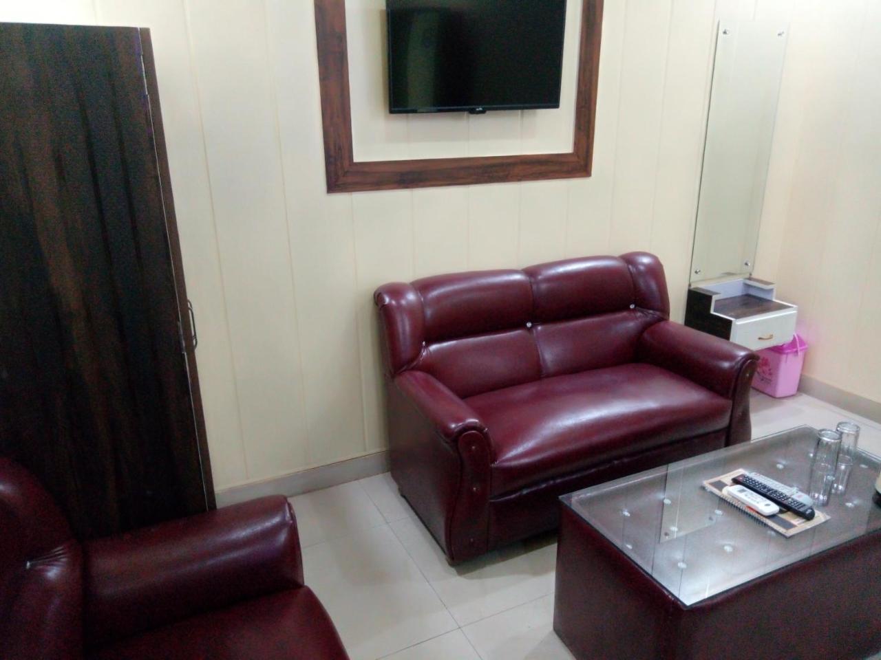 Hotel Sunrise Orai Ngoại thất bức ảnh